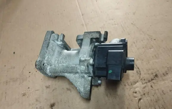 Peugeot 4007 EGR valve 9656911780 7005780506