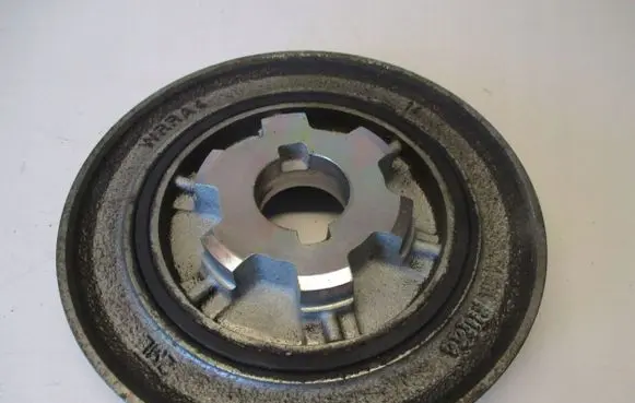Peugeot 4007 Crankshaft pulley