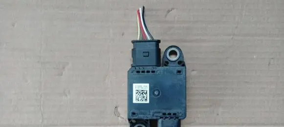BMW X3 E83 Lambda probe sensor 8582025 0281007231 EGSRM21