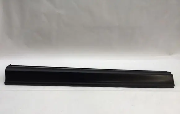 Mazda CX-5 II Front door trim (molding) KB7W51RB1