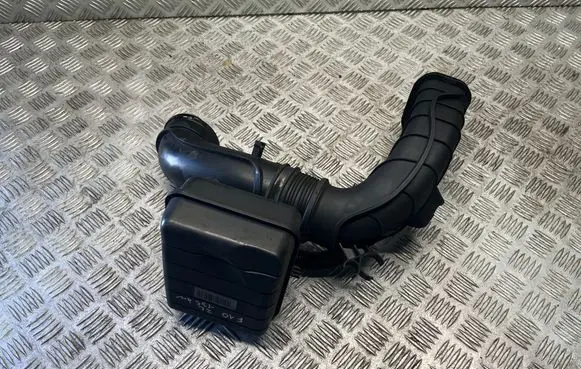 BMW 5 F10 F11 Turbo air intake inlet pipe/hose 8512249 8508047