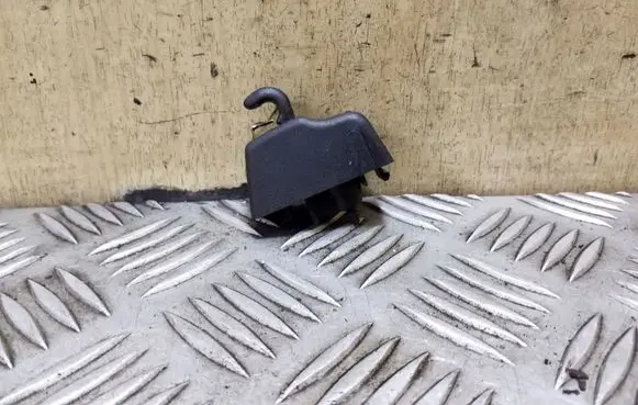 Audi Q7 4L Sun visor clip/hook/bracket 