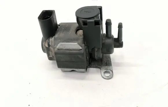 Volkswagen Touareg II Turbo solenoid valve 059906609B