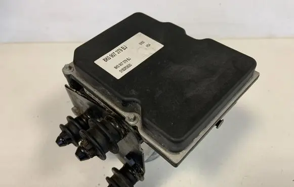 Audi A4 S4 B8 8K ABS Pump 8K0907379BJ 8K0614517EJ