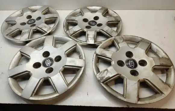 KIA Carens I R15 wheel hub/cap/trim 1K2JN37170