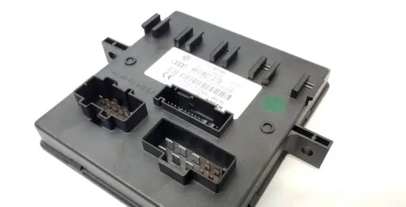 Audi A6 S6 C6 4F Comfort/convenience module 4F0907279 4F0910279 F005V00384