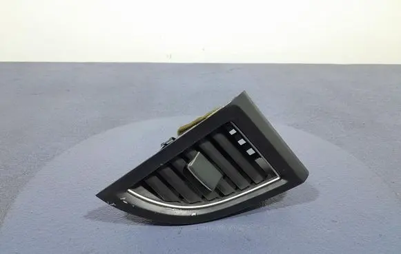Honda CR-V Dashboard side air vent grill/cover trim 77610T0AA1