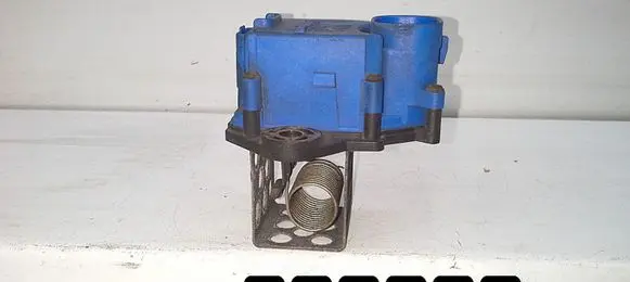 Peugeot 308 ABS relay 9662240180