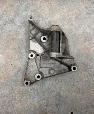 Generator/alternator bracket