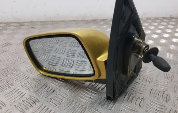 Toyota Yaris Coupe wind mirror (mechanical) 010399