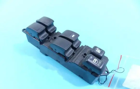 Mitsubishi ASX Electric window control switch 8608A207 IMPRK1298480