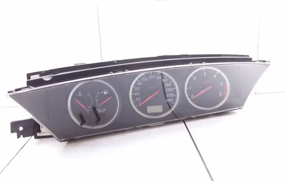 Nissan Primera Speedometer (instrument cluster) AU819 2Y28139