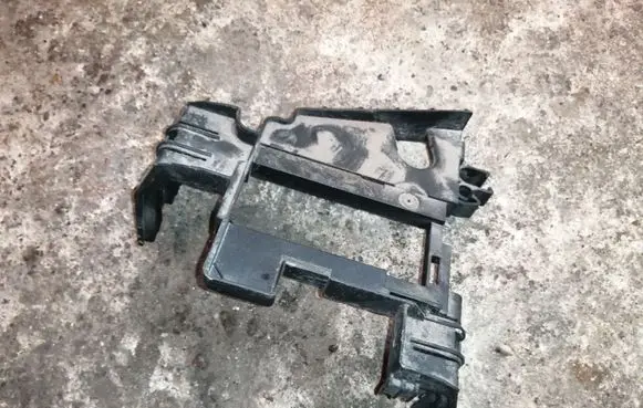 Volkswagen Up Other engine bay part 1S0915345