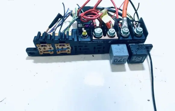 Fuse box set