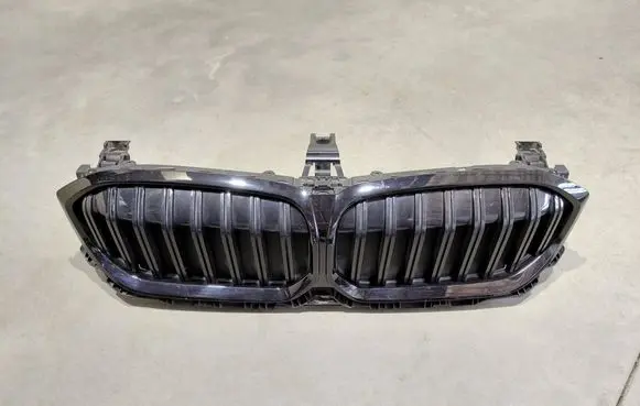 BMW 3 G20 G21 Front bumper upper radiator grill 5A2DB49 1162639XX
