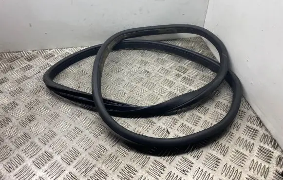 Mercedes-Benz A W176 Rubber seal rear door A1766920176