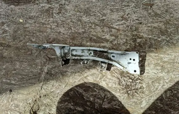 Audi A5 Fender mounting bracket 8W0821138C