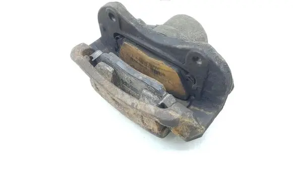 Hyundai i40 Front brake caliper