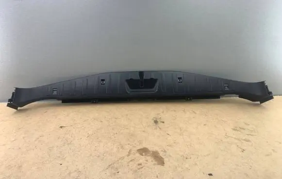 BMW X3 E83 Trunk/boot sill cover protection 51477049045 7049045