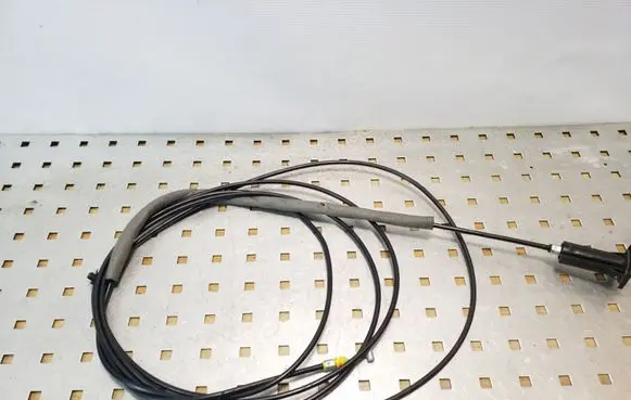 Hyundai Terracan Fuel cap flap release cable 