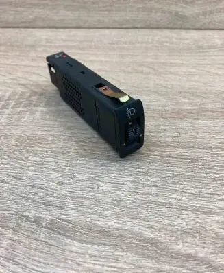 BMW 7 E38 Headlight level height control switch 8352254 04000700
