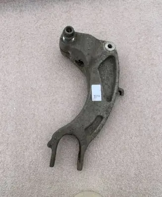 Audi Q5 SQ5 Lower shock absorber bracket 4M0413037N