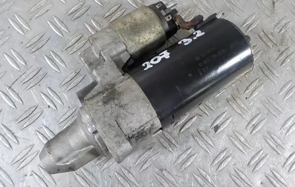 Mercedes-Benz E C207 W207 Starter motor A0061516101 0001115070 20100610