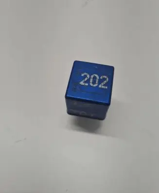 Volkswagen PASSAT B5 Other relay 8A0951253