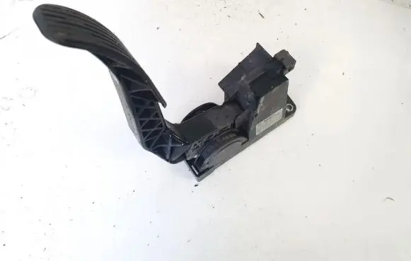 Mercedes-Benz Vito Viano W639 Accelerator throttle pedal a6393000604 391502016zgs006