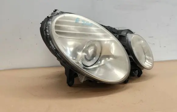 Mercedes-Benz E W211 Headlights/headlamps set 