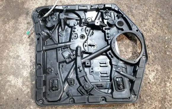 Mercedes-Benz Vito Viano W447 Front door electric window regulator C12086110 C40498105