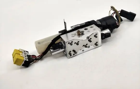 Opel Astra H Convertible roof hydraulic pump 13197772 133025101 H042441