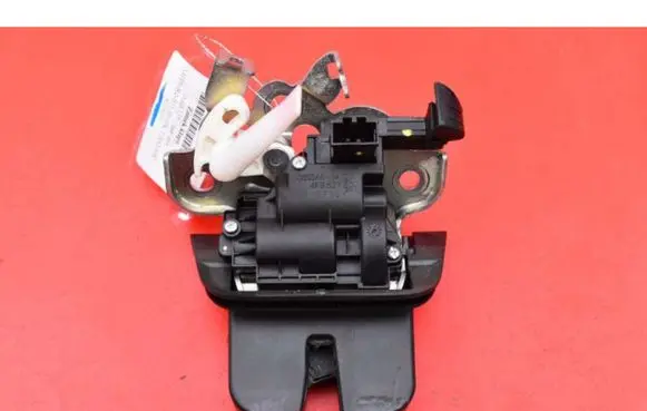 Audi Q7 4L Tailgate/trunk/boot lock/catch/latch 4F9827505