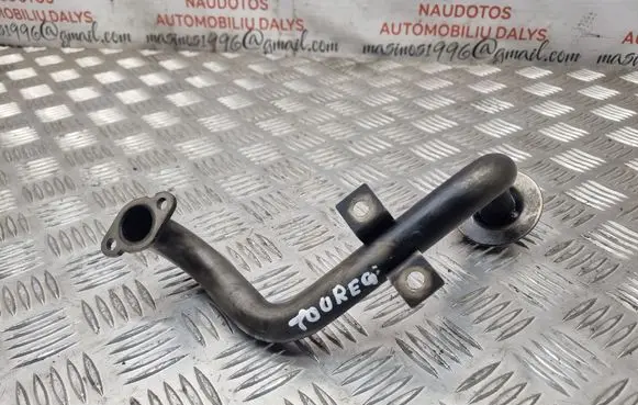 Volkswagen Touareg I Oil sump strainer pipe 070115251K