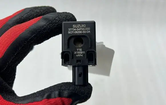Suzuki Vitara (LY) Parking PDC sensor speaker 3773454P00