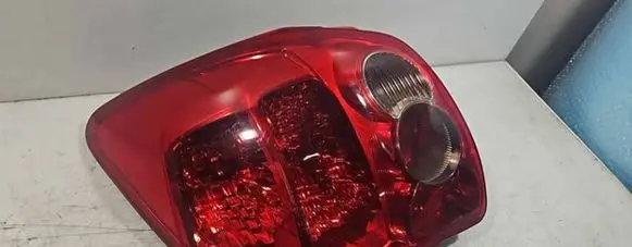 Toyota Auris 150 Rear/tail lights E132303