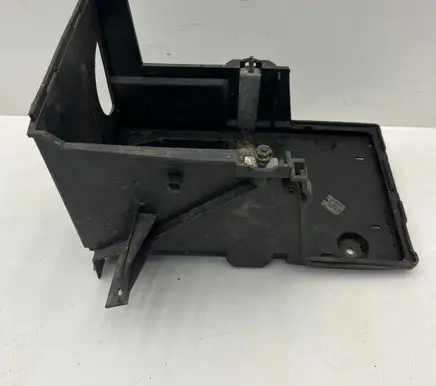 Battery box tray