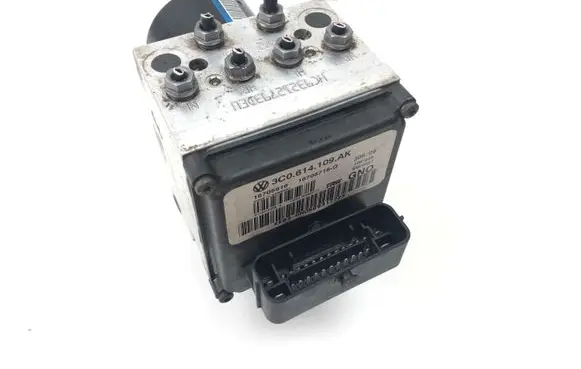 Volkswagen PASSAT B6 ABS Pump 3C0614109AK 16705916