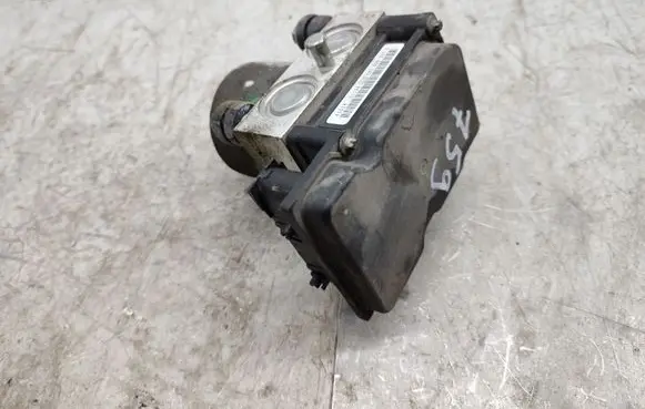 Subaru Impreza II ABS Pump 0265800506