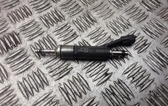 Citroen C3 Aircross Fuel injector 9822715980