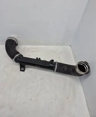 Volvo XC40 Intercooler hose/pipe 32222150