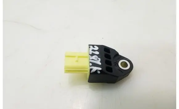 Toyota Urban Cruiser (XP110) Airbag deployment crash/impact sensor 8983128020