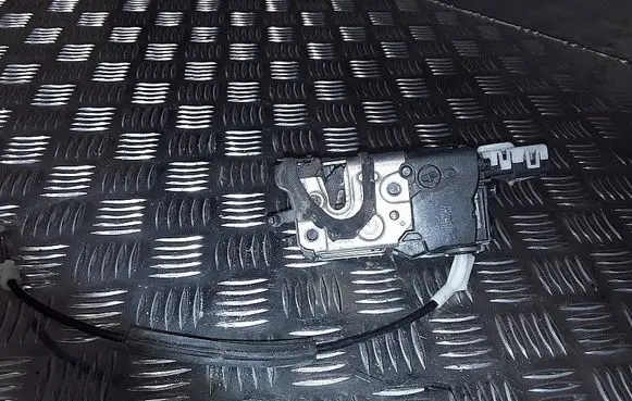 Citroen C5 Rear door lock psa574395
