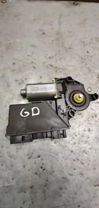 Audi A4 S4 B6 8E 8H Rear door window regulator motor 8E0959802A 5WK47011BBF 105849103