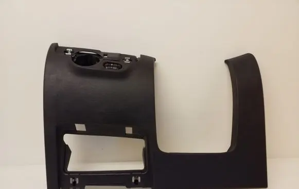 Volkswagen Jetta VI Dashboard lower bottom trim panel 5C7858365B 82V4250