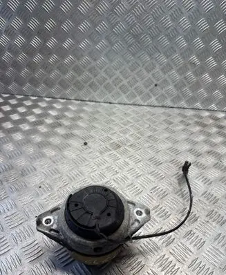 Mercedes-Benz GLE (W166 - C292) Engine mount bracket A1662406917