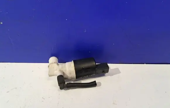 Windscreen/windshield washer pump