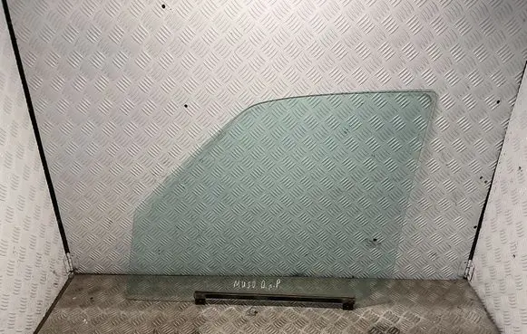 SsangYong Musso Front door window glass four-door 