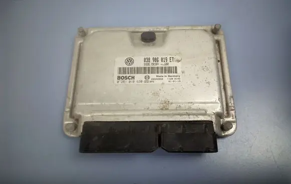 Volkswagen Sharan Engine control unit/module 038906019ET 0281010630