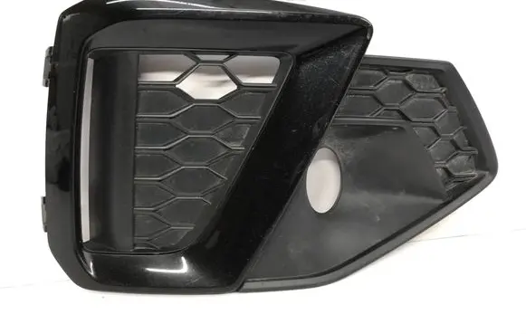 Audi A4 S4 B9 8W Front bumper lower grill 8W0807682AM